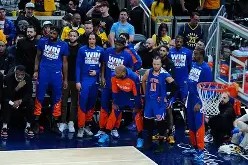 英雄联盟竞猜_芝加哥公牛NBA战胜纽约尼克斯拉文三分命中(nba芝加哥公牛队)